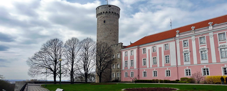 Tall Hermann Kulesi - Tallinn