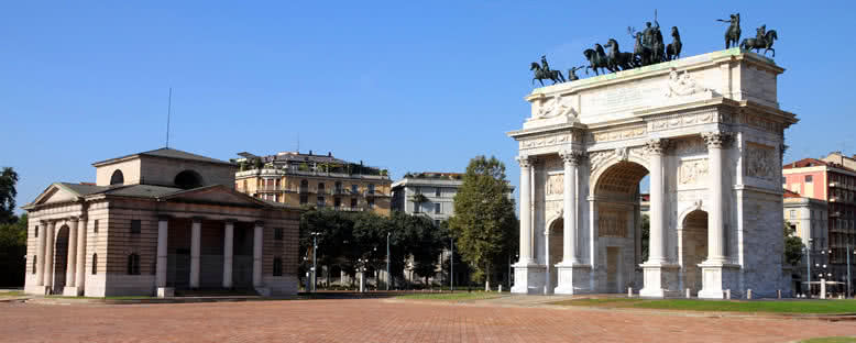 Sempione Parkı ve Arco della Pace - Milano