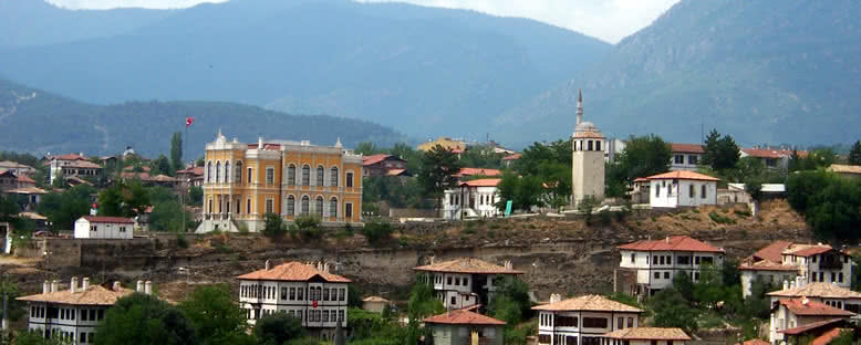 Saat Kulesi ve Belediye Konağı - Safranbolu