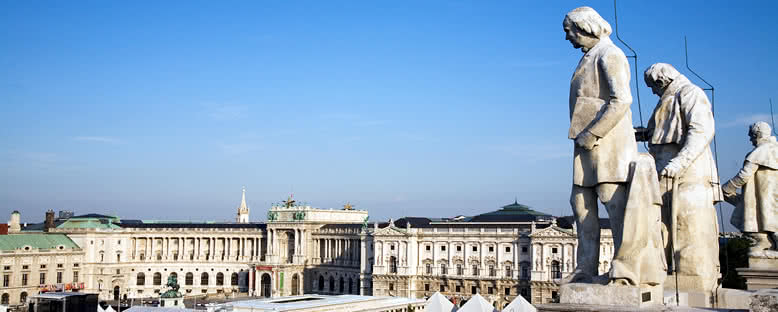 Hofburg Sarayı'na Yukarıdan Bakış - Viyana