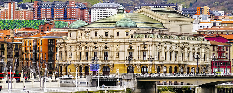 Teatro Arriaga ve Şehir Merkezi - Bilbao