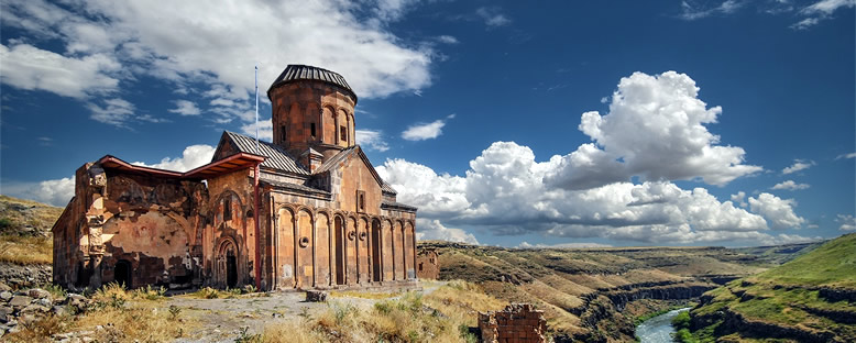 Ani Harabeleri'nde Kilise - Kars