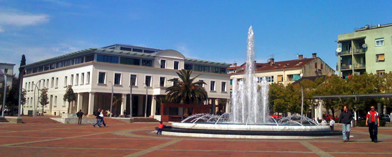 Cumhuriyet Meydanı - Podgorica