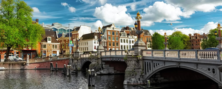 Kanallar ve Evler - Amsterdam
