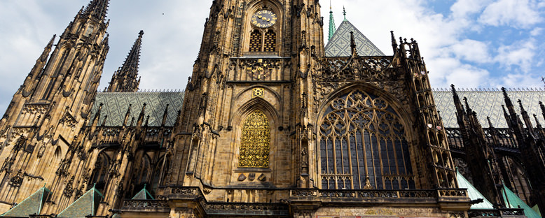 St. Vitus Katedrali İşlemeleri - Prag