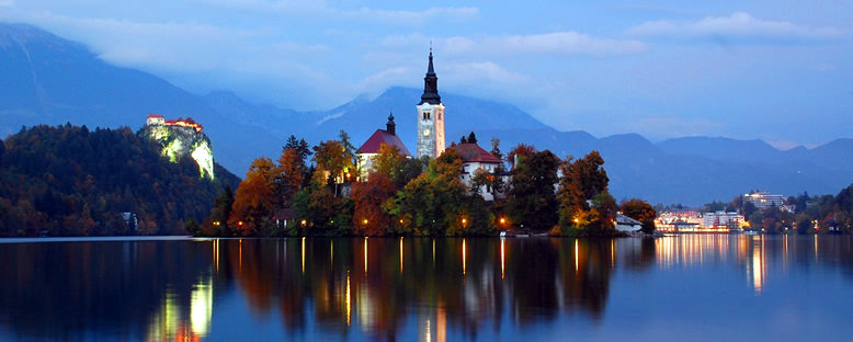 Bled Gölü'nde Akşam - Slovenya