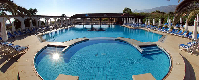 Açık Havuz - Deniz Kızı Hotel