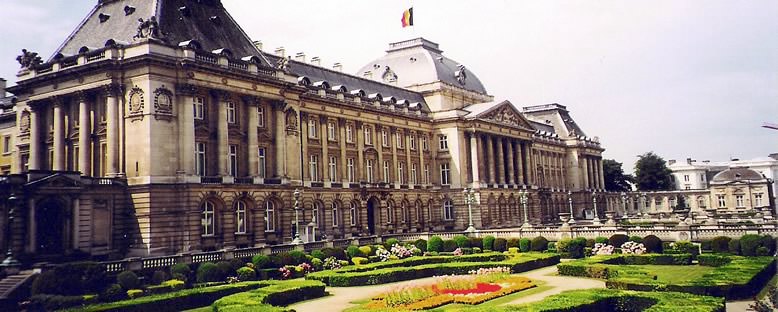 Kraliyet Sarayı ve Bahçesi - Brüksel