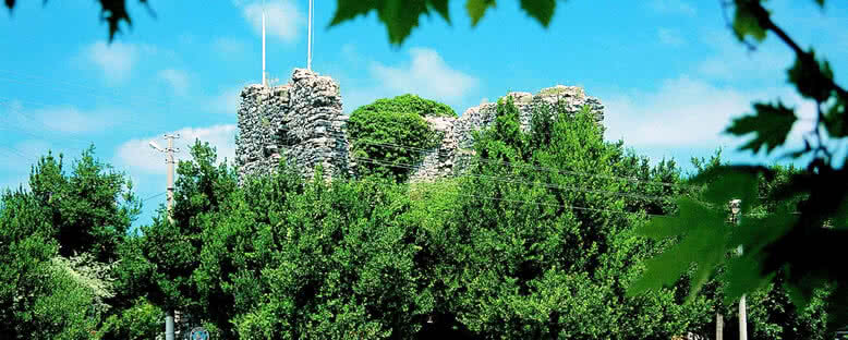 Ceneviz Kalesi - Akçakoca