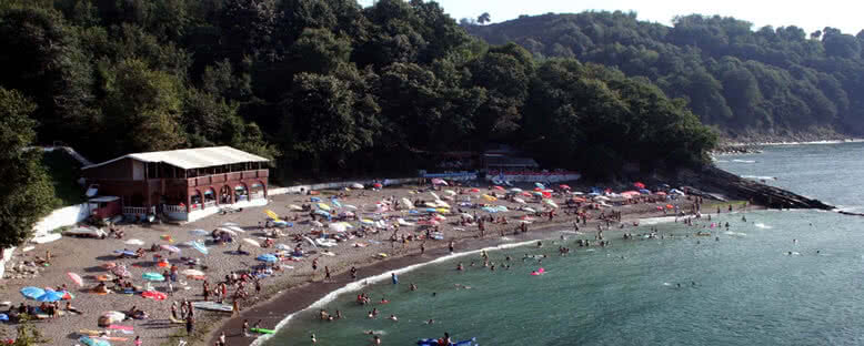 Ceneviz Kalesi Plajı - Akçakoca