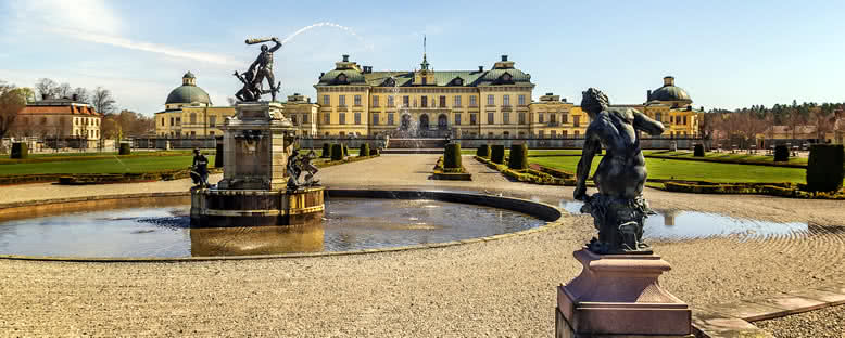 Drottningholm Sarayı ve Bahçeleri - Stockholm