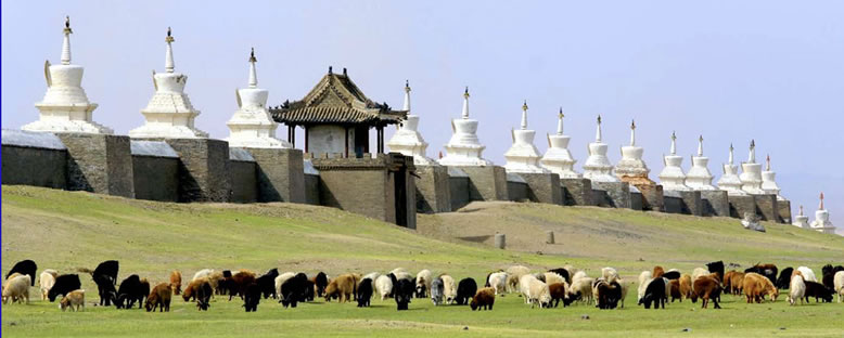 Erdenezuu Manastırı - Karakurum
