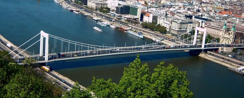 Erszebet Köprüsü - Budapeşte