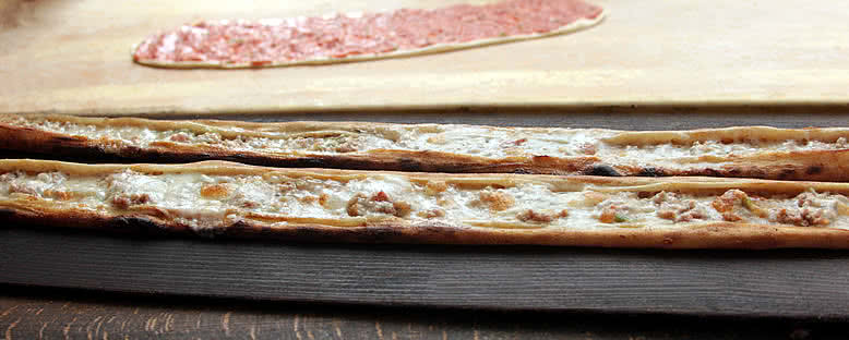 Etli Ekmek ve Pide - Konya