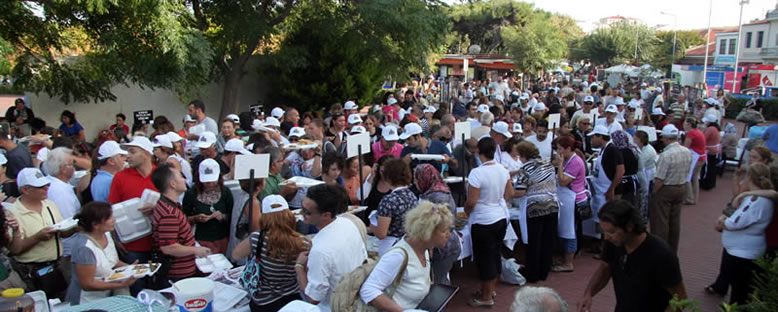 Festival Alanı - Bozcaada Yerel Tatlar Festivali
