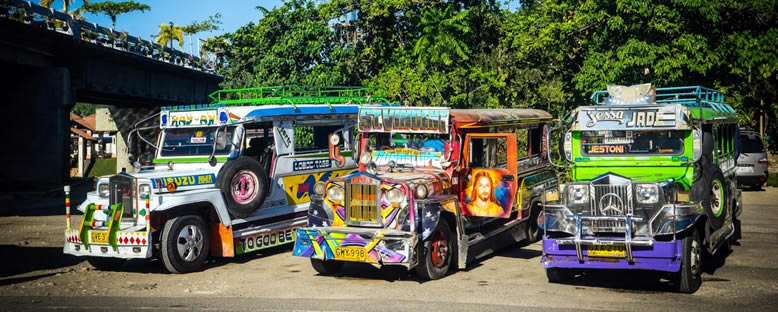 Geleneksel Jeepney Dolmuşlar - Manila