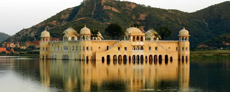 Göl Sarayı - Jaipur