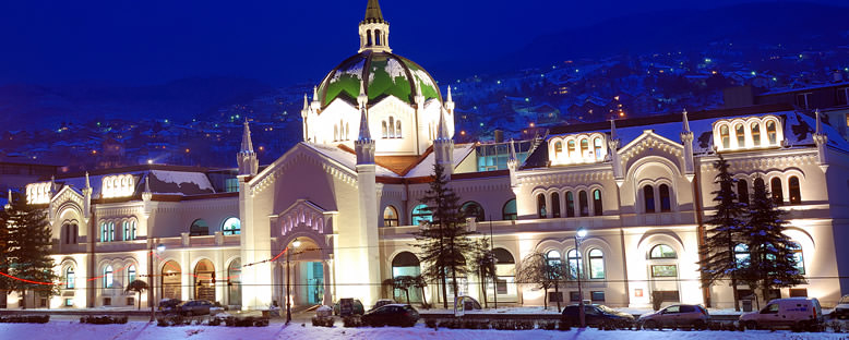Güzel Sanatlar Akademisi Kış Manzarası - Saraybosna