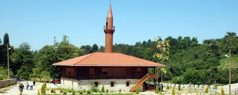 Hemşin Köyü Camisi - Akçakoca