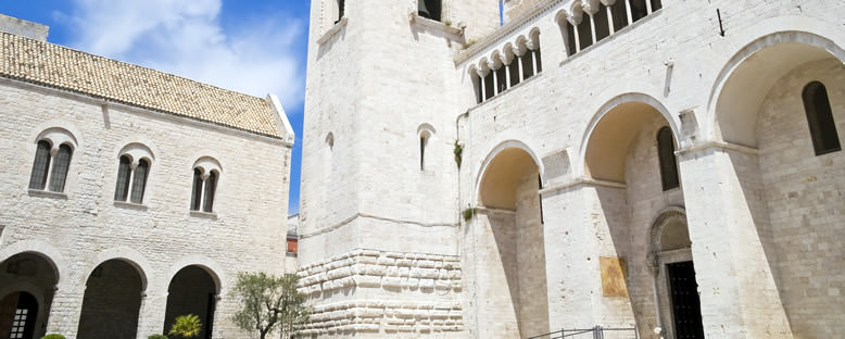 St. Nicholas Bazilikası - Bari