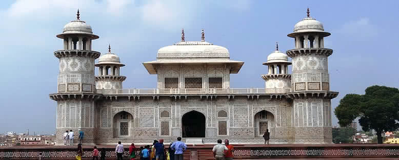 Itimad-ud-Daulah Mozolesi - Agra