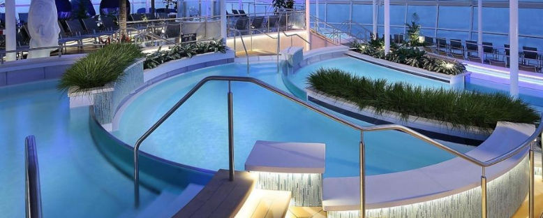 Kapalı Havuz - Liberty of the Seas