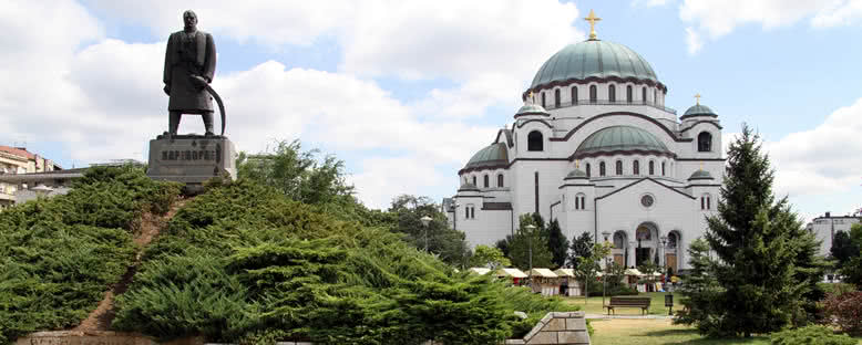 Karageorge Anıtı ve Katedral - Belgrad