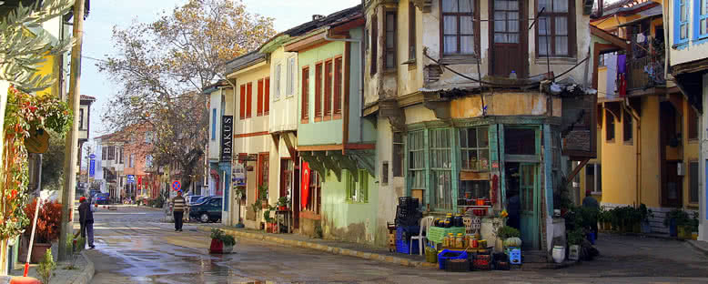 Kent Sokakları - Tirilye