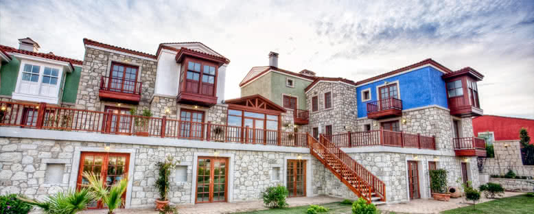Kıyı Evleri - Alaçatı