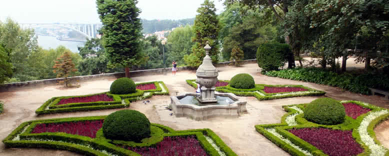 Kristal Saray Bahçeleri - Porto