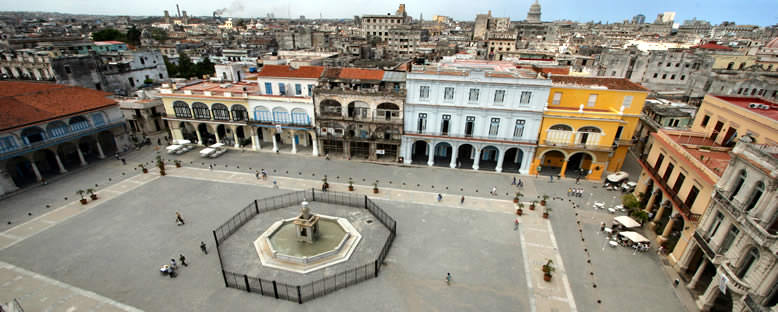 Plaza Vieja - Havana