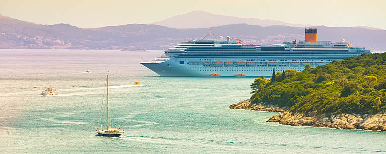 Limana Giren Cruise Gemisi - Dubrovnik