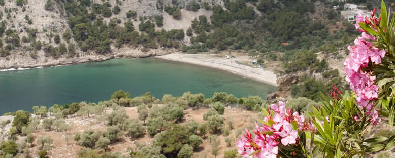 Livadi Plajı Manzarası - Thassos