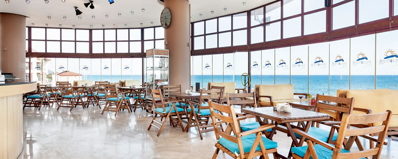 Lobby Bar - Salamis Bay Conti Hotel