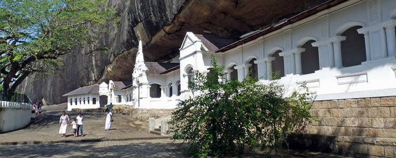 Mağara Tapınakları Girişi - Dambulla