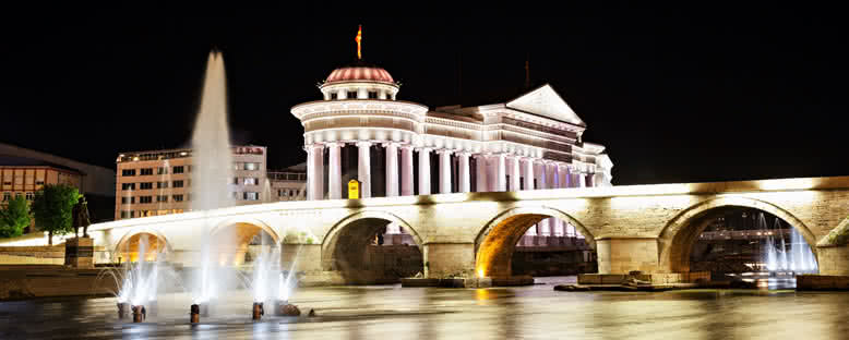 Makedonya Meydanı - Üsküp