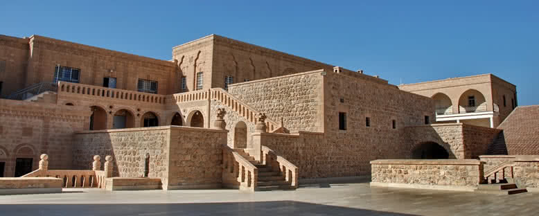 Mor Gabriel (Deyrulumur) Manastırı - Mardin