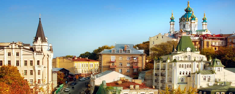 St Andrew Kilisesi ve Andreevsky Yokuşu - Kiev