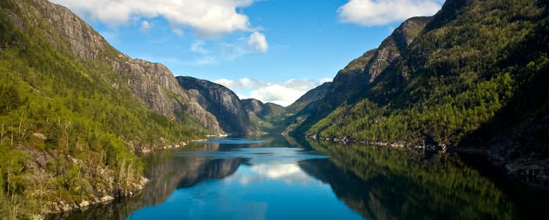Naeroyfjord - Norveç