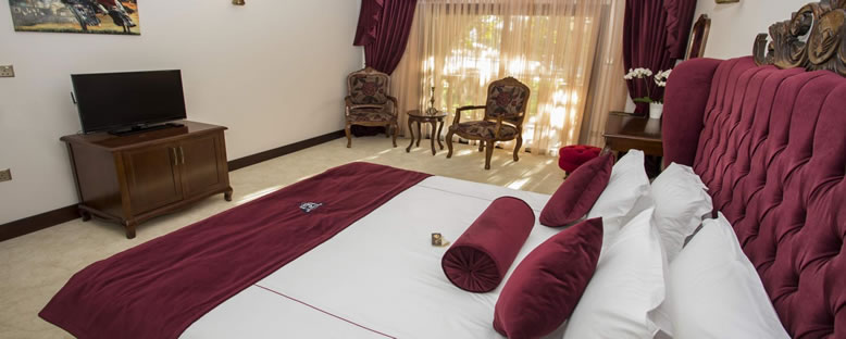 Örnek Çift Kişilik Oda - Le Chateau Lambousa Hotel