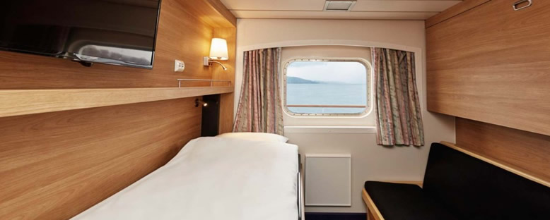 Örnek Dış Kabin - Hurtigruten Cruise