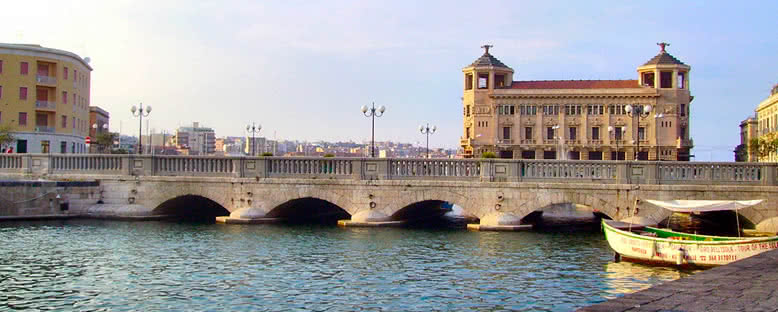 Ortigia Köprüsü - Siracusa