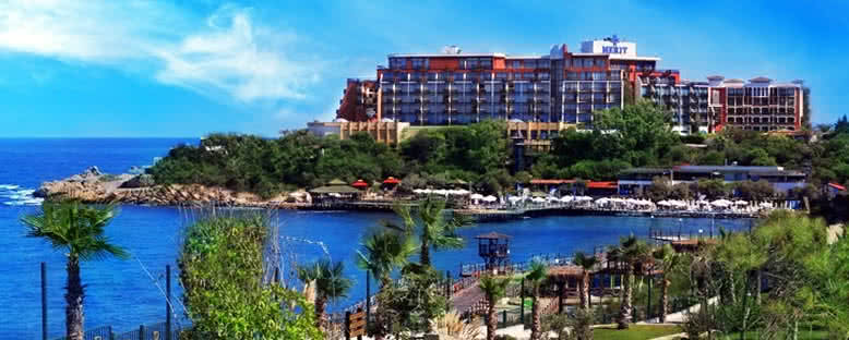Otel Görünümü - Merit Crystal Cove Hotel & Casino