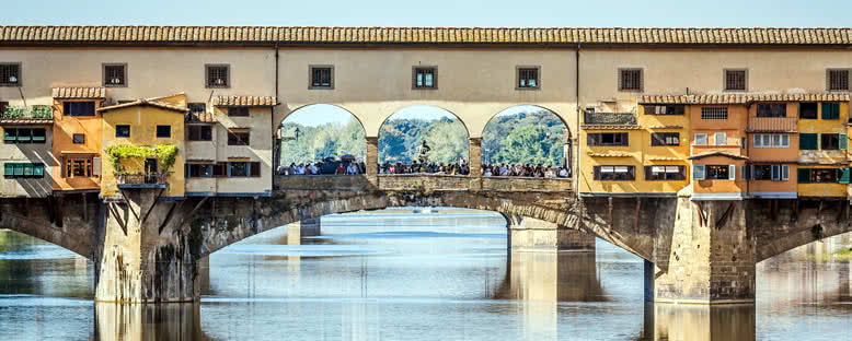 Ponte Vecchio ve Üzerindeki Yapılar - Floransa