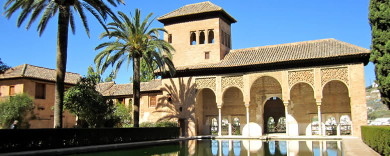 Elhamra Bahçeleri - Granada