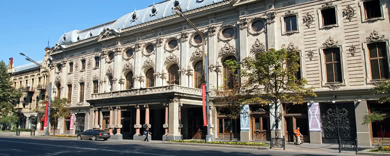 Rustaveli Ulusal Tiyatrosu - Tiflis