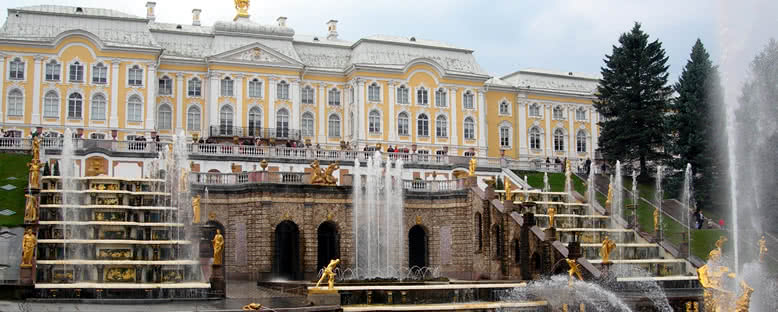 Petergoff Sarayı Bahçeleri - St. Petersburg