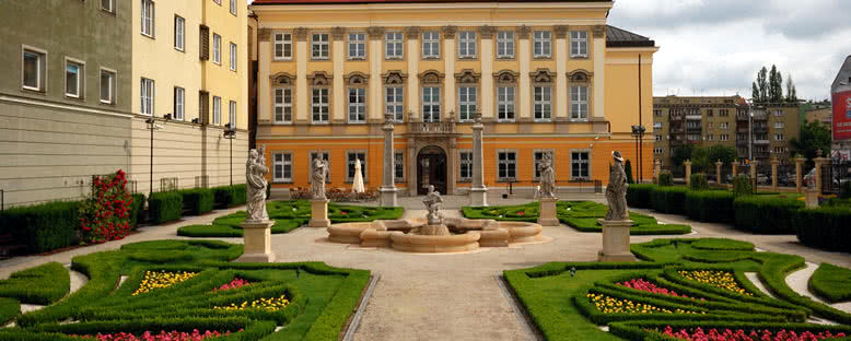 Saray Bahçeleri - Wroclaw