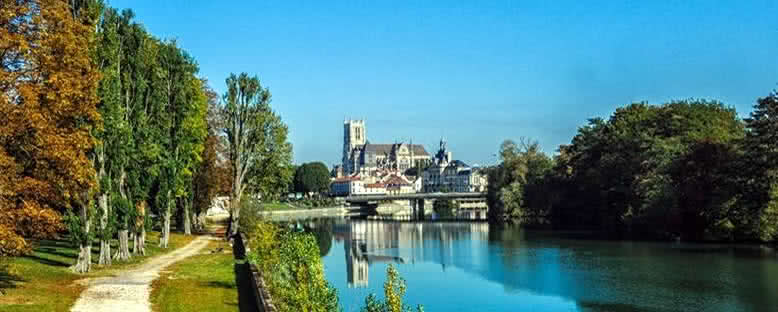 Seine Nehri Kıyıları