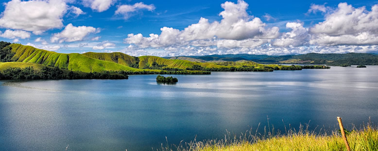 Sentani Gölü Manzarası - Jayapura